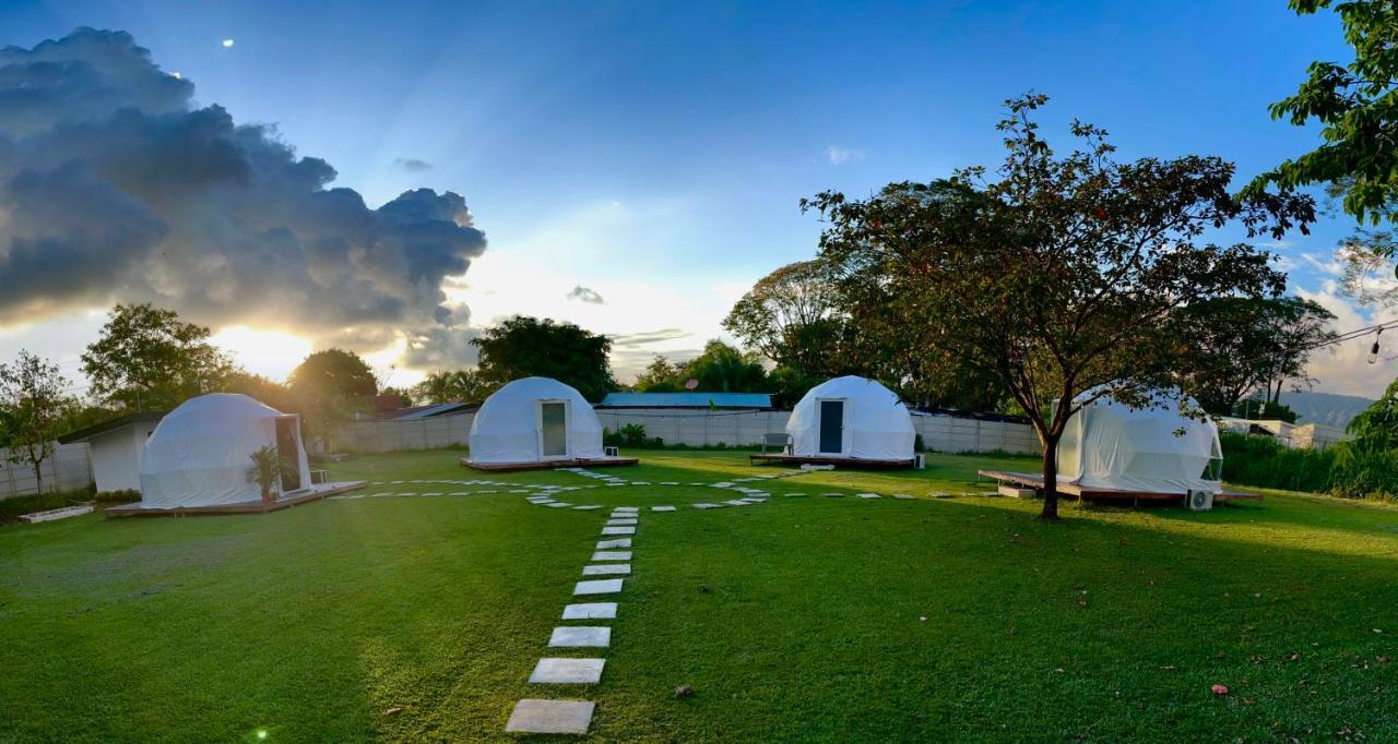 Yubarta Lodge Uvita Exterior photo