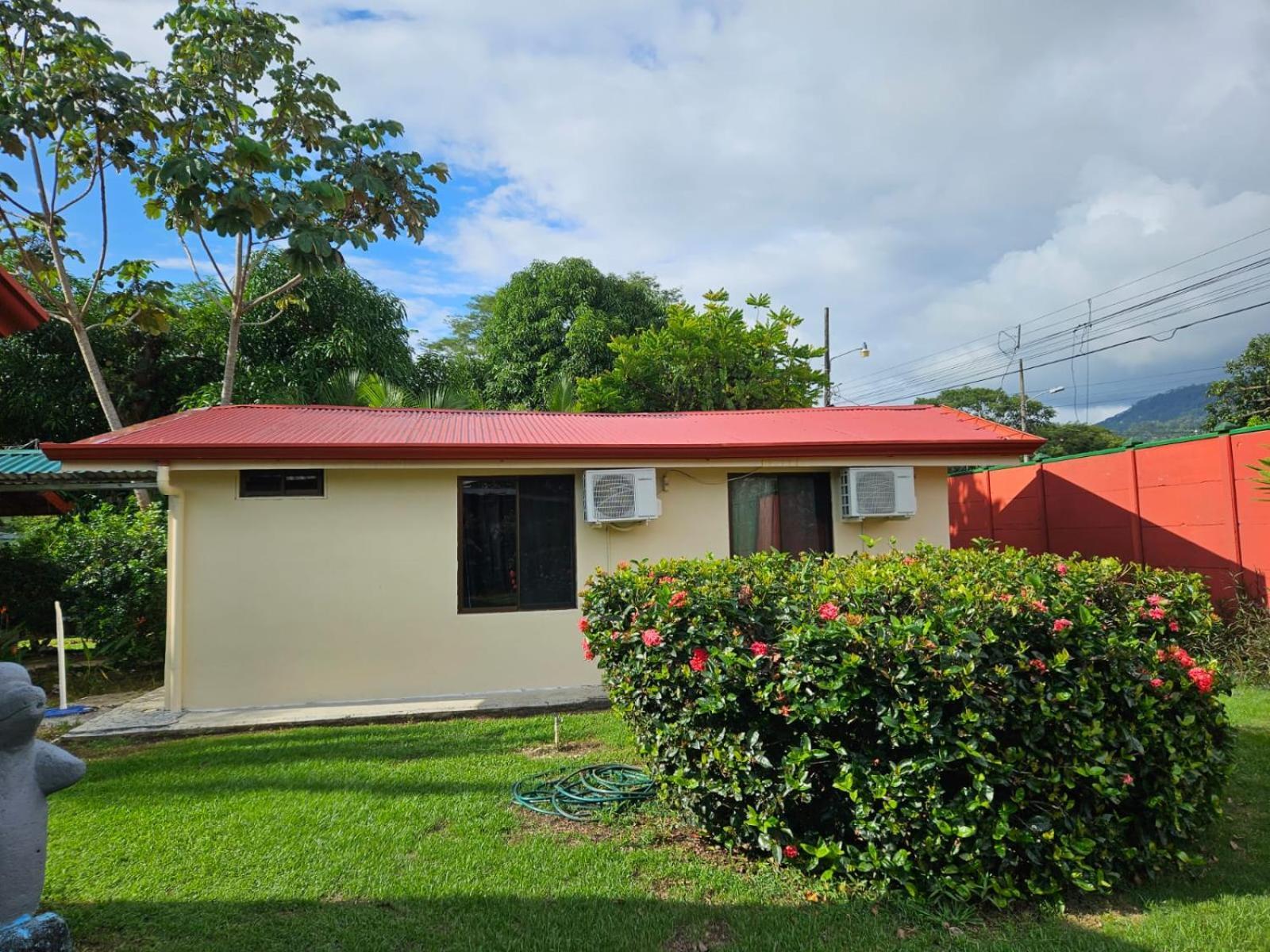 Yubarta Lodge Uvita Exterior photo