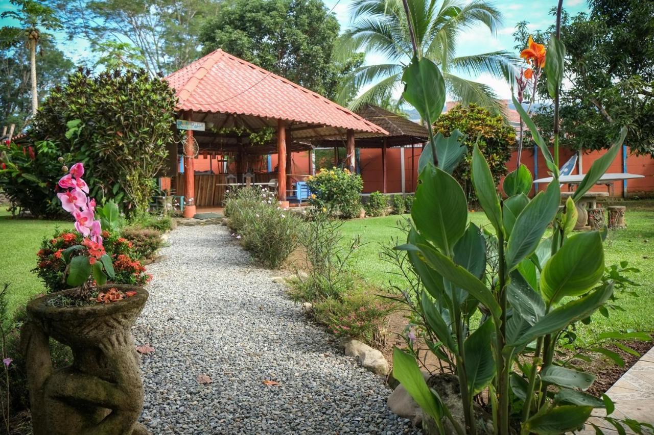 Yubarta Lodge Uvita Exterior photo